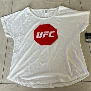 NEW UFC White Cropped Tee Sz Large